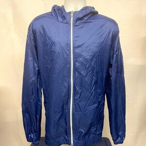 Victorinox Nylon Hoodie– Size Extra Large